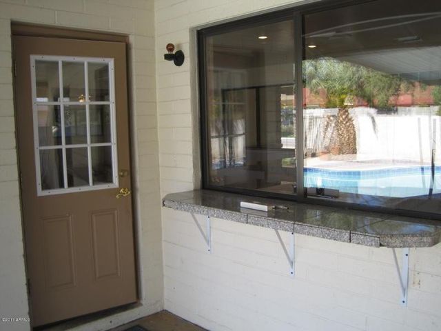 718 E Manhatton Drive, Tempe, AZ 85282
