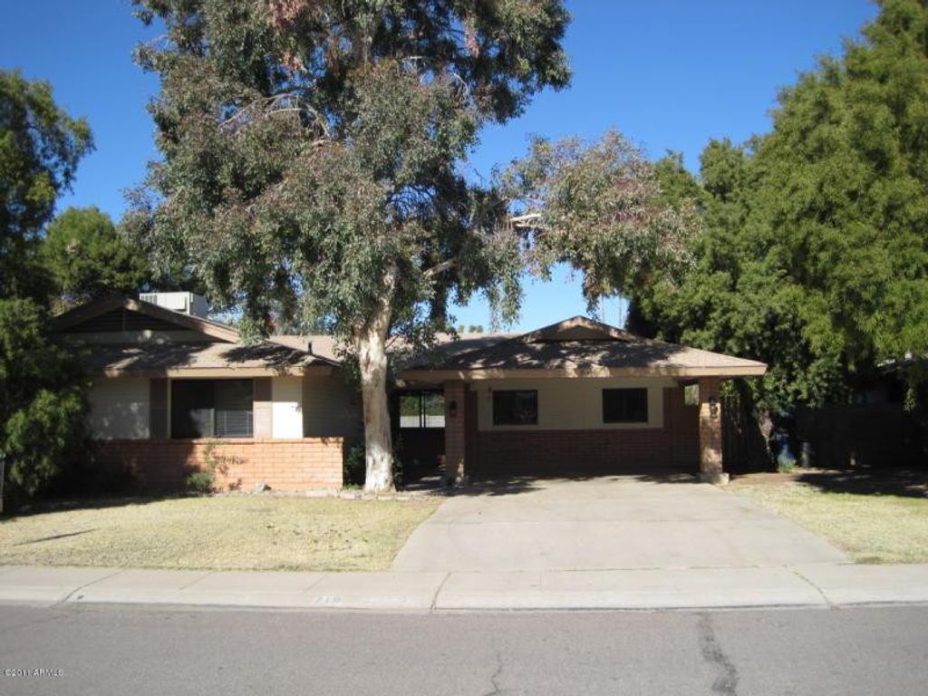 718 E Manhatton Drive, Tempe, AZ 85282