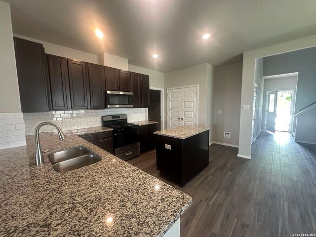2032 Adeline Way, New Braunfels, TX 78130