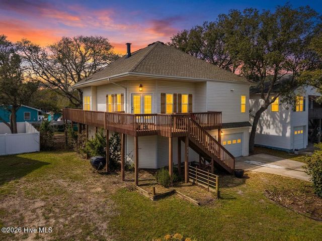 217 NE 61st Street, Oak Island, NC 28465