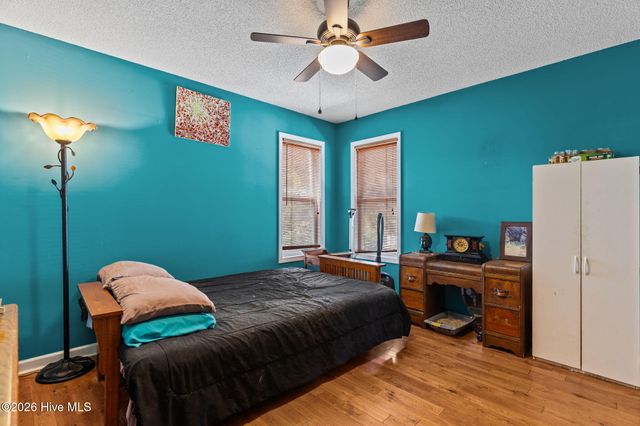 217 NE 61st Street, Oak Island, NC 28465