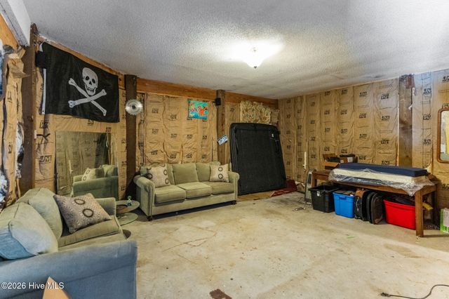 217 NE 61st Street, Oak Island, NC 28465