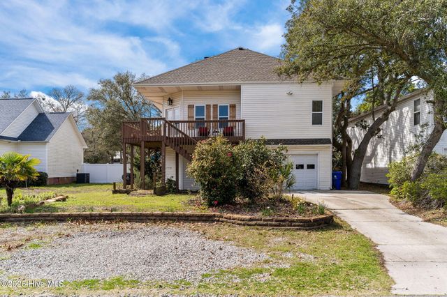 217 NE 61st Street, Oak Island, NC 28465