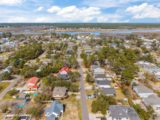 217 NE 61st Street, Oak Island, NC 28465