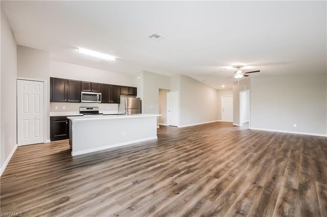 3109 14th ST SW, Lehigh Acres, FL 33976