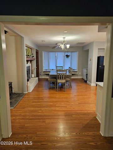 104 Windwood Drive, Elizabeth City, NC 27909