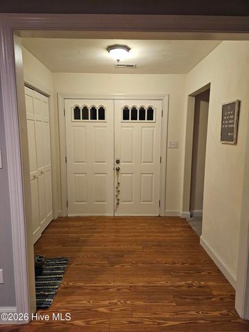 104 Windwood Drive, Elizabeth City, NC 27909
