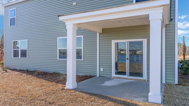 5037 Yellowstone Dr., Conway, SC 29526