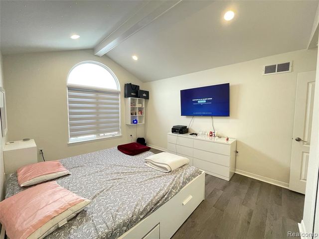 50531 Princeton Drive, Macomb, MI 48044