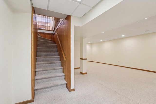 8810 S Patricia BOULEVARD, Oak Creek, WI 53154