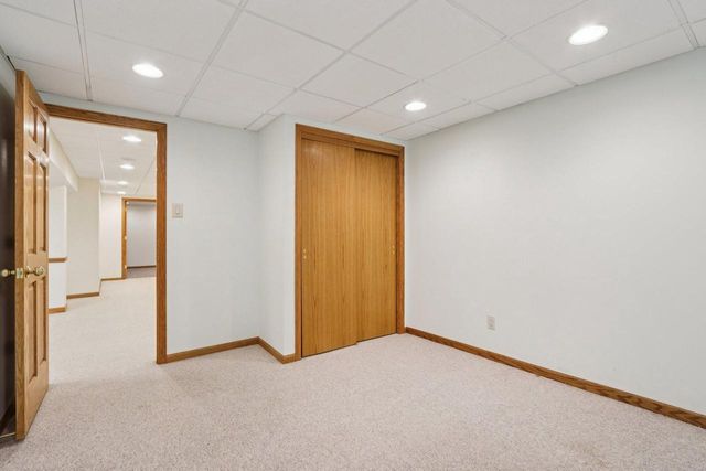 8810 S Patricia BOULEVARD, Oak Creek, WI 53154