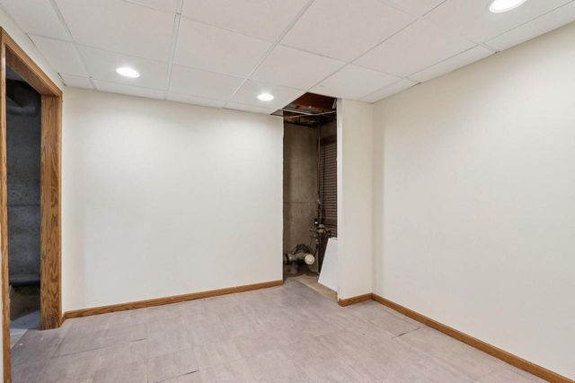 8810 S Patricia BOULEVARD, Oak Creek, WI 53154