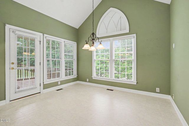13 York Woods Place, Durham, NC 27705