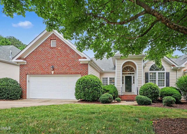 13 York Woods Place, Durham, NC 27705
