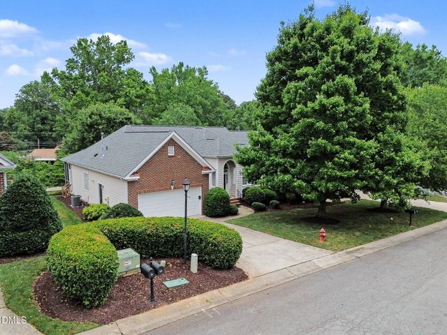 13 York Woods Place, Durham, NC 27705