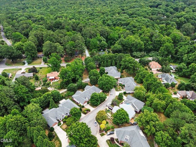 13 York Woods Place, Durham, NC 27705