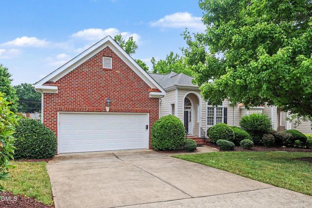 13 York Woods Place, Durham, NC 27705