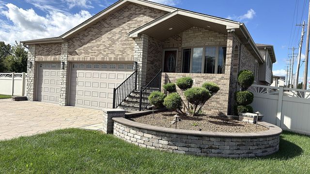 268 Marquette Avenue, Calumet City, IL 60409