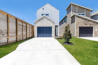 15235 Estrella West, Houston, TX 77073