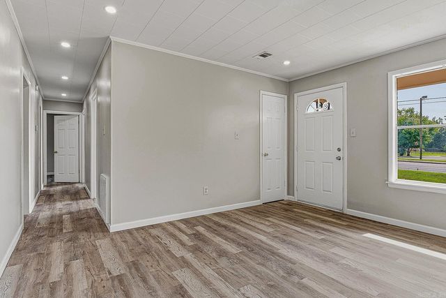 1511 N Church Street, Jonesboro, AR 72401