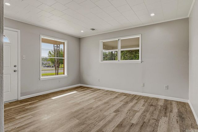 1511 N Church Street, Jonesboro, AR 72401