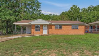 1511 N Church Street, Jonesboro, AR 72401