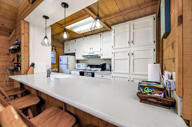 41864 Linnet Lane, Shaver Lake, CA 93664