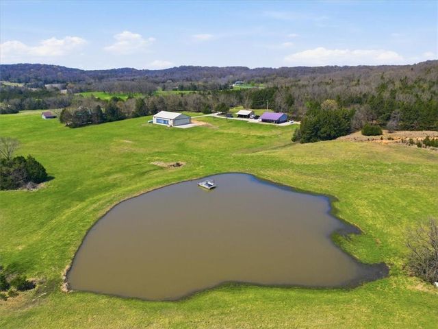 21756 Flippin Road, Warsaw, MO 65355