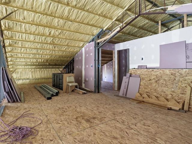 21756 Flippin Road, Warsaw, MO 65355