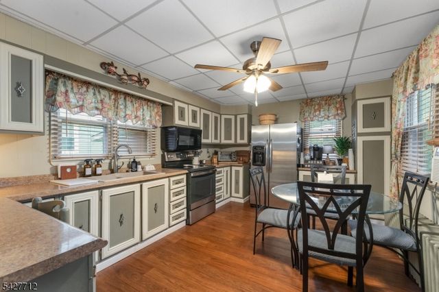 323 Water St, Belvidere Twp., NJ 07823