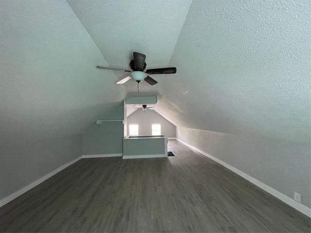 1701 40th Street, Galveston, TX 77550