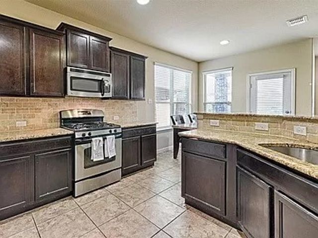 3517 Elm Grove Drive, Fort Worth, TX 76244