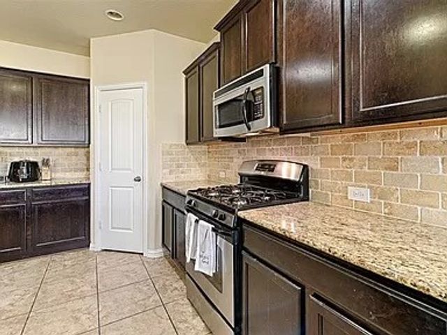 3517 Elm Grove Drive, Fort Worth, TX 76244