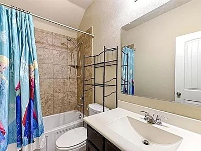 3517 Elm Grove Drive, Fort Worth, TX 76244