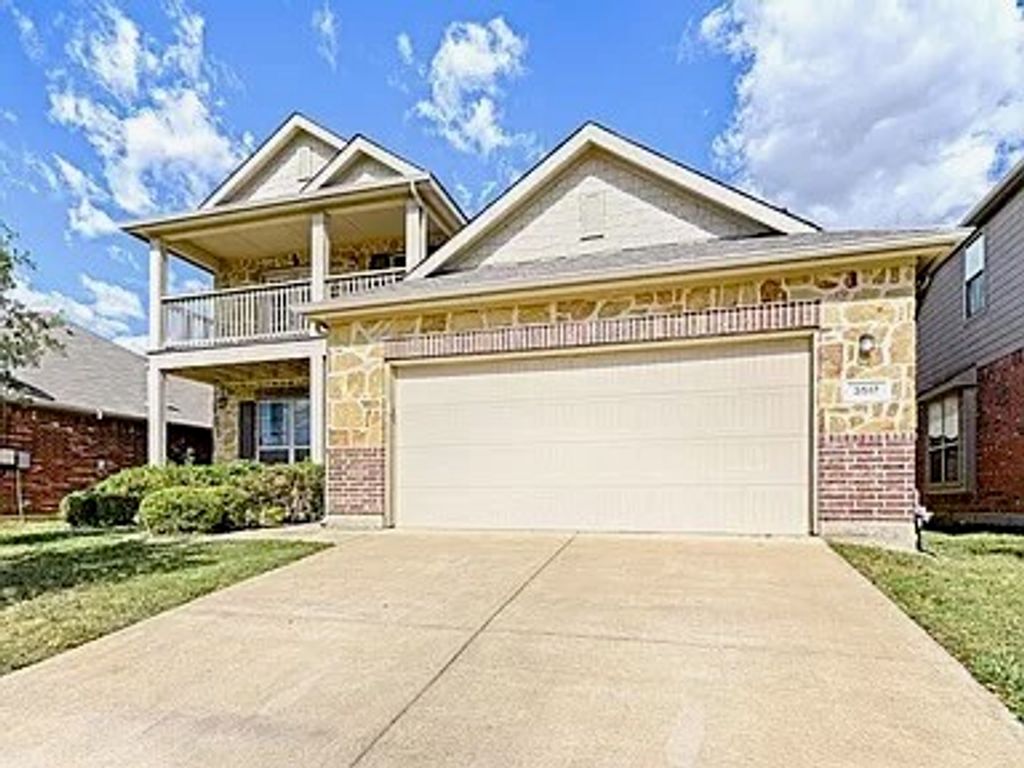 3517 Elm Grove Drive, Fort Worth, TX 76244