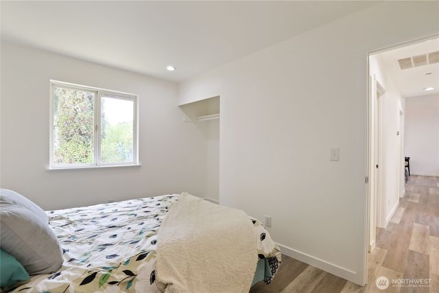 7017 E Firefly Court, Port Orchard, WA 98366