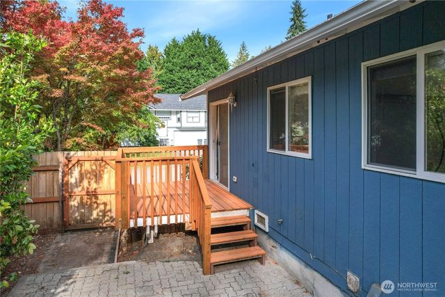 7017 E Firefly Court, Port Orchard, WA 98366