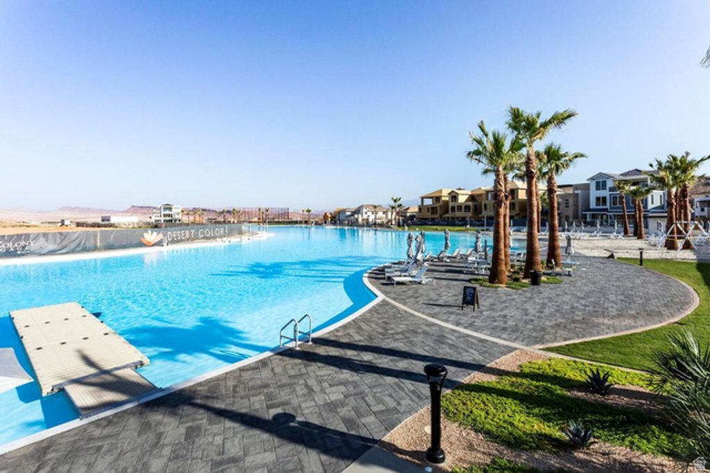 Image 9 of property listing at 5599 S CARNELIAN PARKWAY #104, St. George, UT 84790