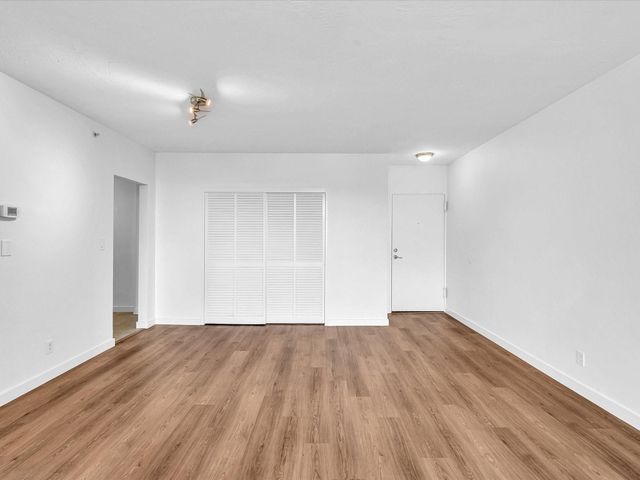 3001 S Ocean Dr 439, Hollywood, FL 33019