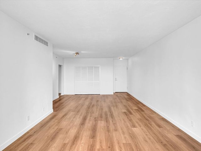 3001 S Ocean Dr 439, Hollywood, FL 33019