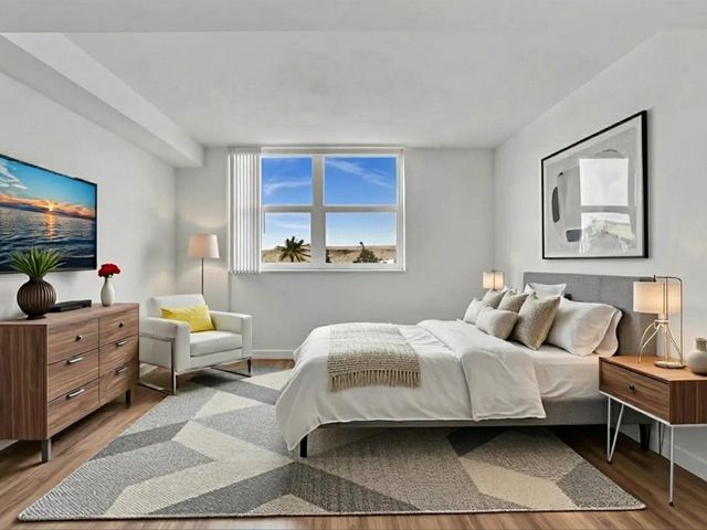 3001 S Ocean Dr 439, Hollywood, FL 33019