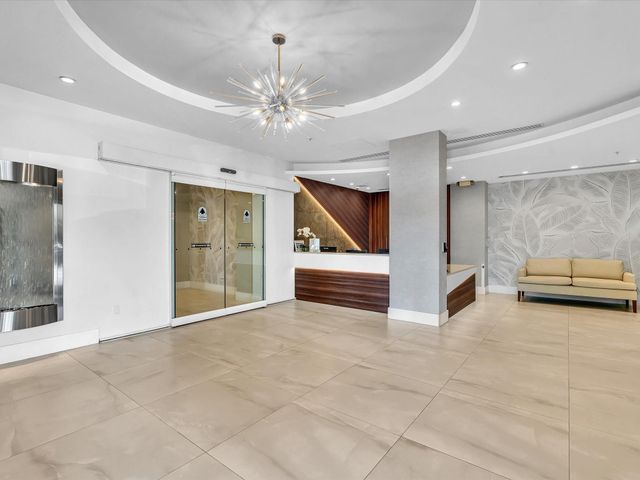 3001 S Ocean Dr 439, Hollywood, FL 33019