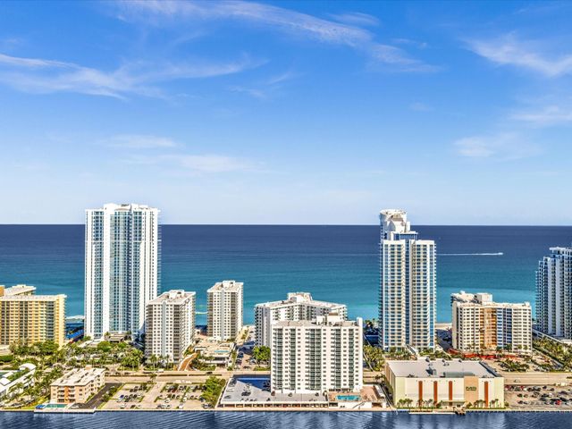 3001 S Ocean Dr 439, Hollywood, FL 33019