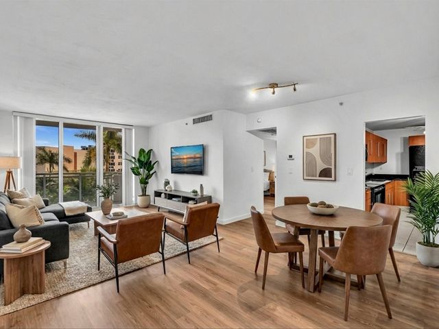 3001 S Ocean Dr 439, Hollywood, FL 33019