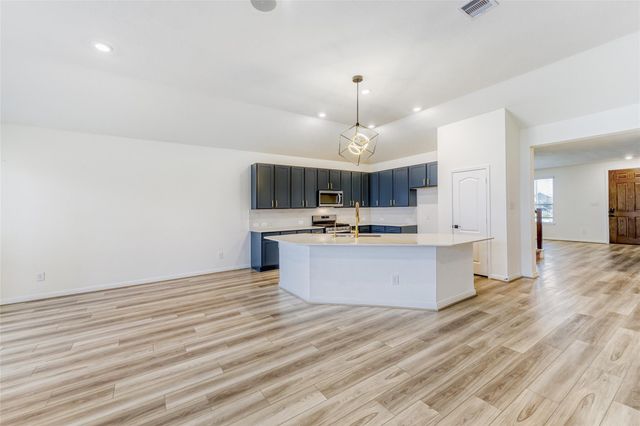 7603 Royal Oasis Lane, Cypress, TX 77433