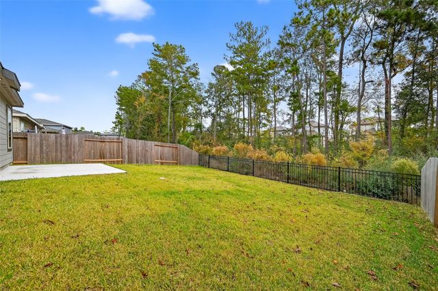 79 Courageous Way, Magnolia, TX 77354