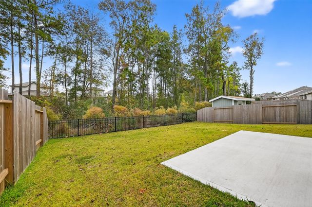 79 Courageous Way, Magnolia, TX 77354