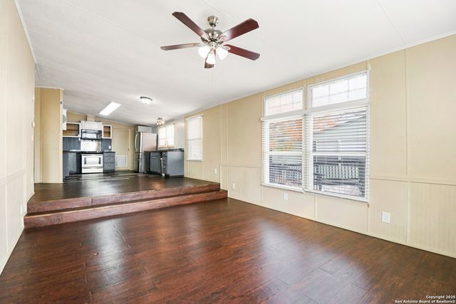 191 Navajo Blanket, San Antonio, TX 78223