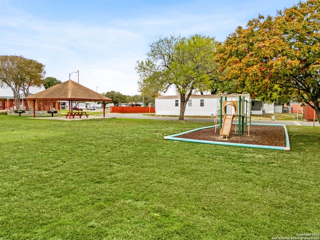 191 Navajo Blanket, San Antonio, TX 78223