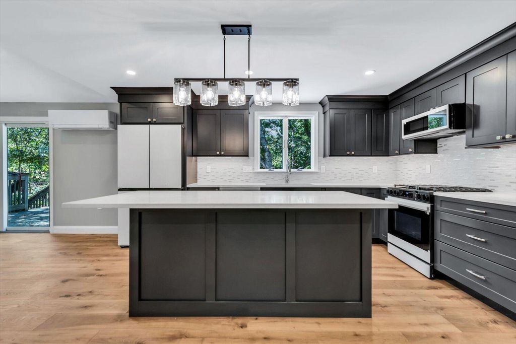85 Deepwood Drive, Eastham, MA 02642